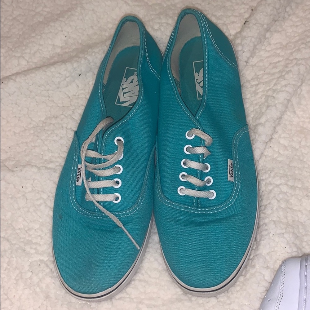 Blue vans